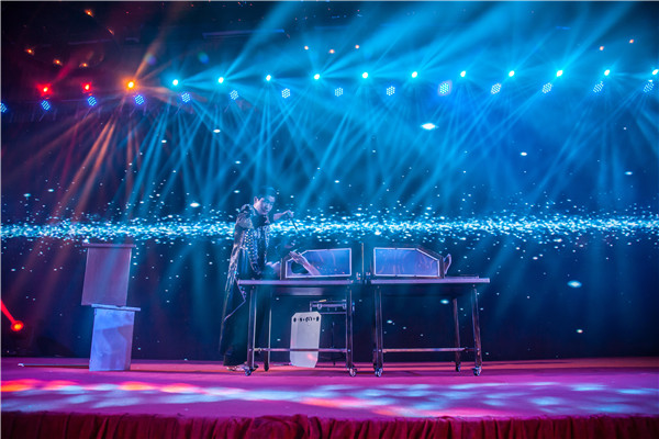 武漢商業(yè)演出設(shè)備租賃 武漢商業(yè)演出設(shè)備租賃
